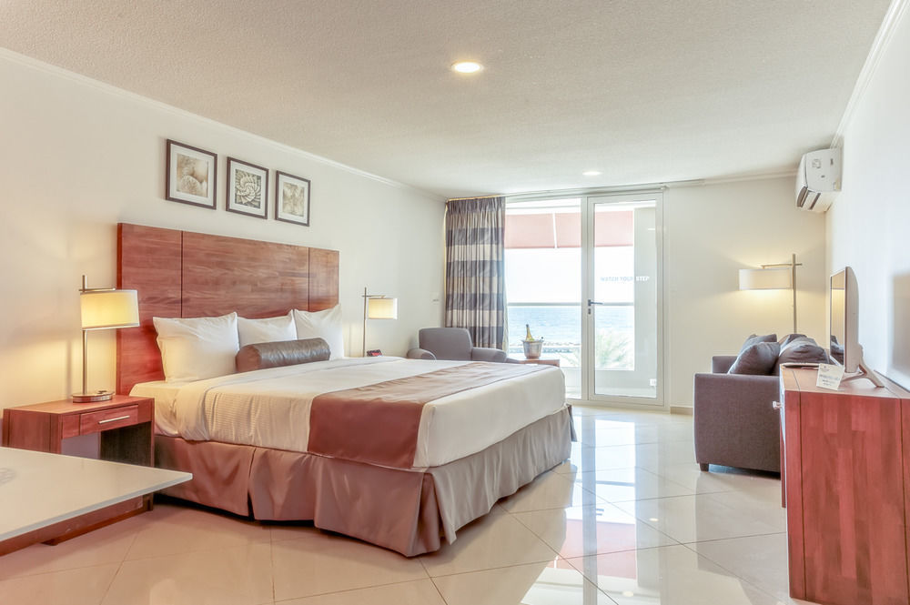City Suites & Beach Hotel Виллемстад Экстерьер фото