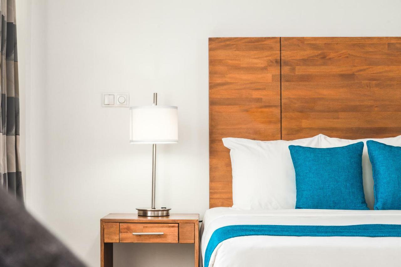 City Suites & Beach Hotel Виллемстад Экстерьер фото