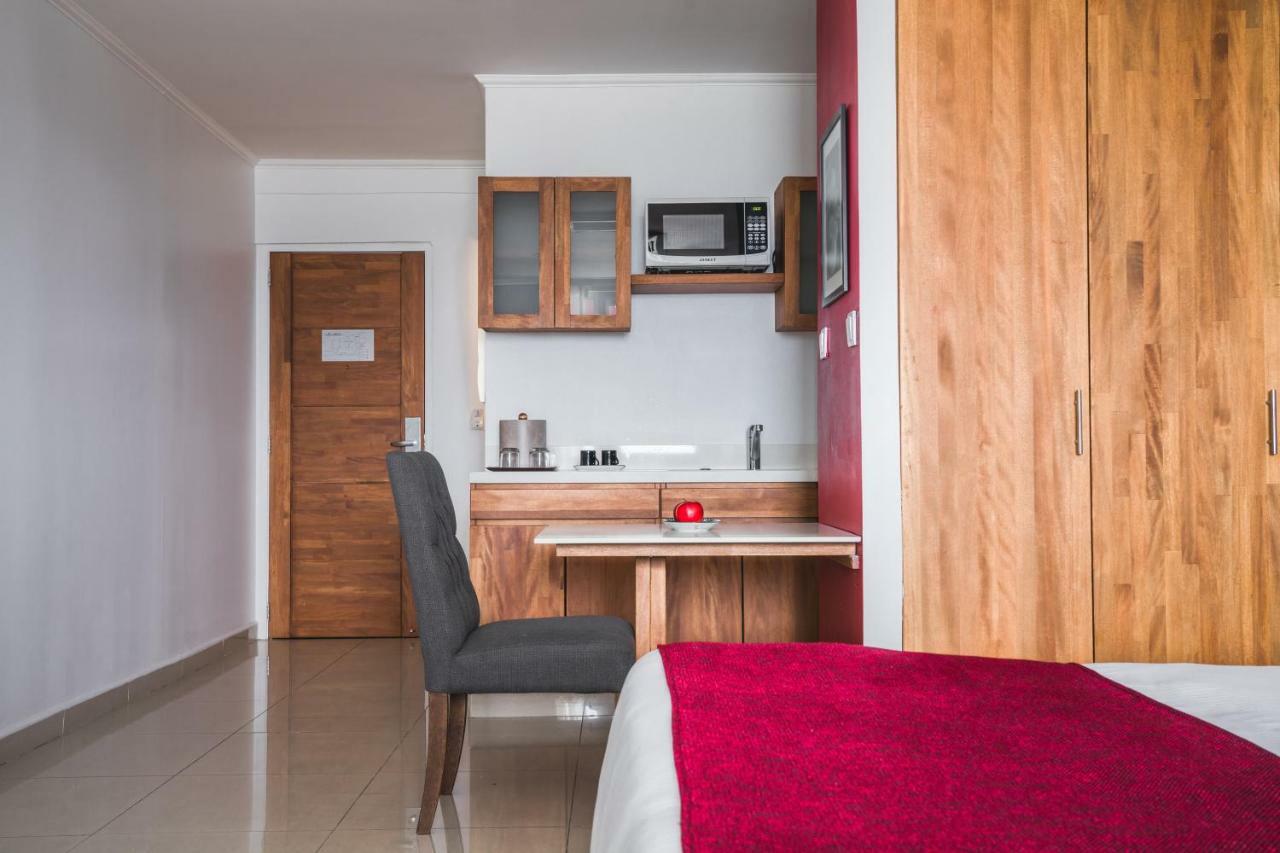 City Suites & Beach Hotel Виллемстад Экстерьер фото